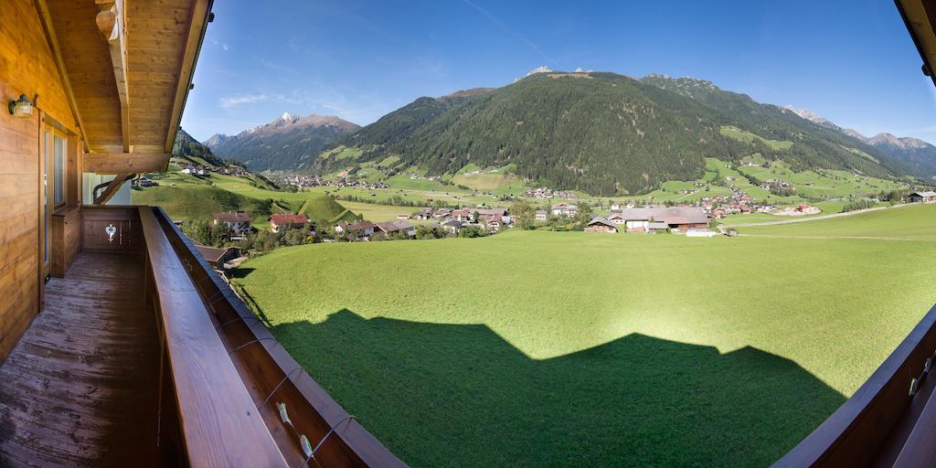 Pension Roasthof Neustift im Stubaital Extérieur photo